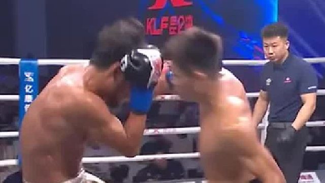 且看章润如何拿捏泰拳高手