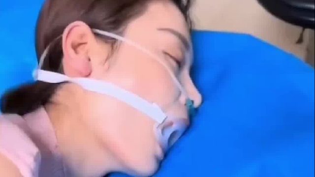 美女全麻后久睡不醒，医生吓的想上手段，看病必须找人陪同！ ​​​