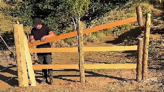 创意半自动栅栏门