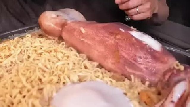 卡车司机的晚餐