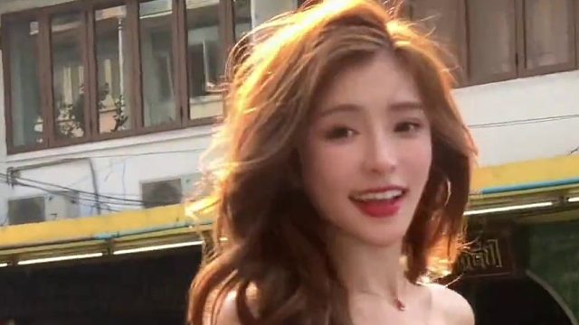 对你笑了肯定是喜欢你啊