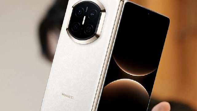 折叠屏居然把“寸锦寸金”非遗云锦融入手机