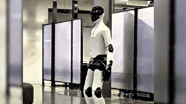 Figure公司F.03机器人PK特斯拉Optimus机器人