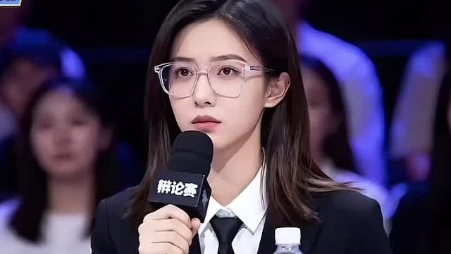 三观正的小姐姐请细心看完