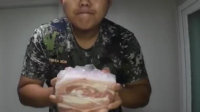 小胖自制东坡肉