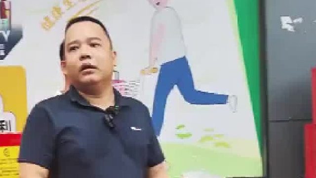 去时懵懂少年，归来顶天立地 ，军人退伍不退色。