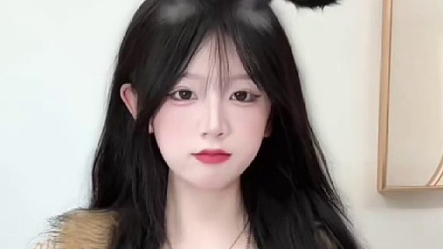 和你一起变老，老到牙齿掉光，还互相嘲笑对方