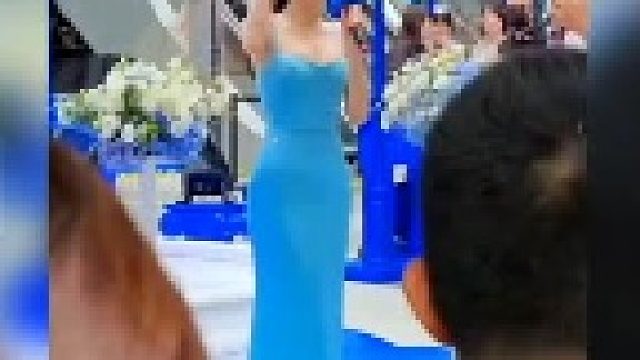 终于知道迪丽热巴喜欢交叉站立的原因了