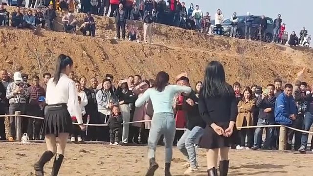 第145集｜三个女性可以打过一个男性吗？