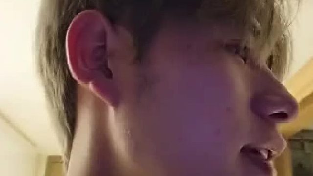 中国有三大画家 徐悲鸿画马 齐白石画虾 童锦程画饼