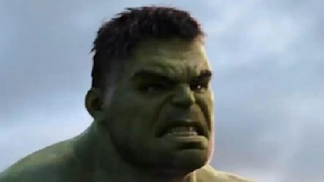 你有注意到绿巨人似乎只听从美国队长的指挥吗