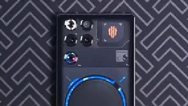 手机上液冷还真有点用 “风液双冷”的红魔11 Pro 散热表现到底怎么样呢？