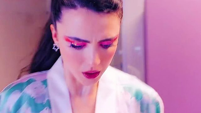 一个人同时掌控两个身体，会发生什么了怕的事情？