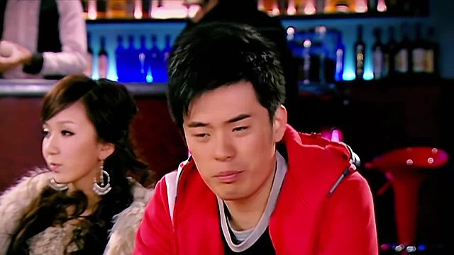 胡一菲一出手无人能敌，这表情着实惊艳绝伦！