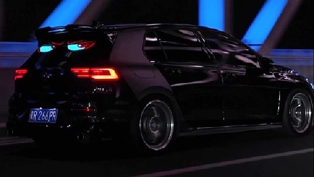 你的高尔夫呢？