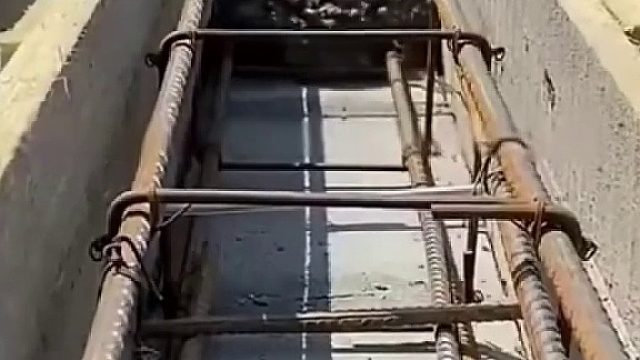 农村自建房神操作！红砖当模板不拆，竟不是偷工减料？