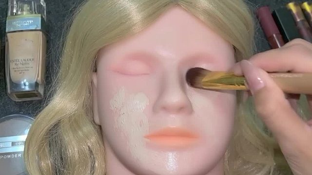 模拟场景助眠～～黑心化妆师