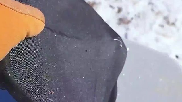 国外小哥花60刀从拼夕夕买的四级防弹板居然能防住多种口径子弹