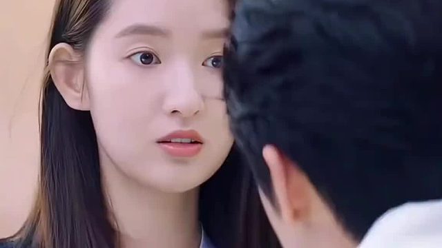 王玉雯：张新成求婚怎么变求医了？ #灵魂画手 #搞笑视频 #搞笑段子 #王玉雯 #张新成