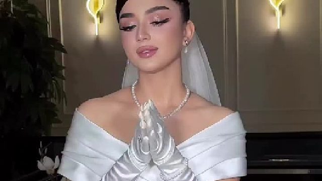 这双眼睛够深邃吗