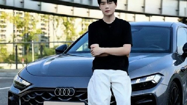 传承A5经典，搭载华为乾崑智驾