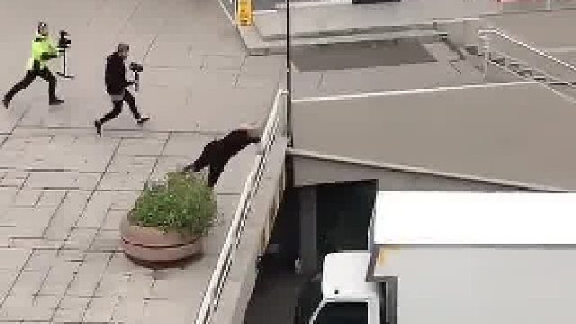 逃逸了？被踩扁的不用陪的吗