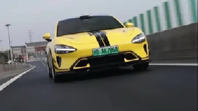 比他快的没他帅，比他帅的没他快