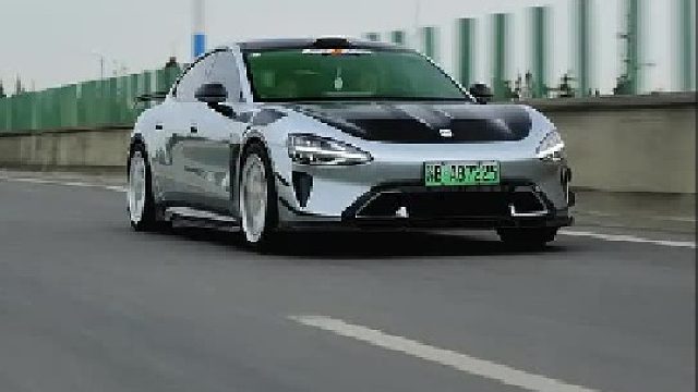 要什么帕拉梅拉，是小米的姿态不够帅吗