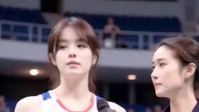 什么AI不AI。我眼睛能相信，能起反应就行。