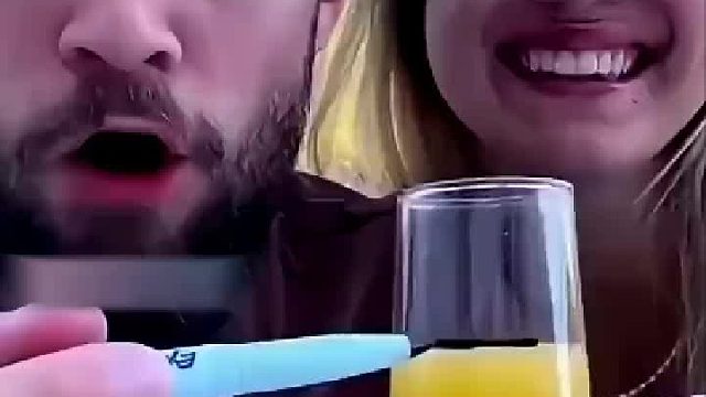 这是怎么回事？眼快的朋友解释一下