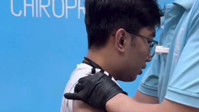 徒手掰正的关节这样酸爽有没有体验过