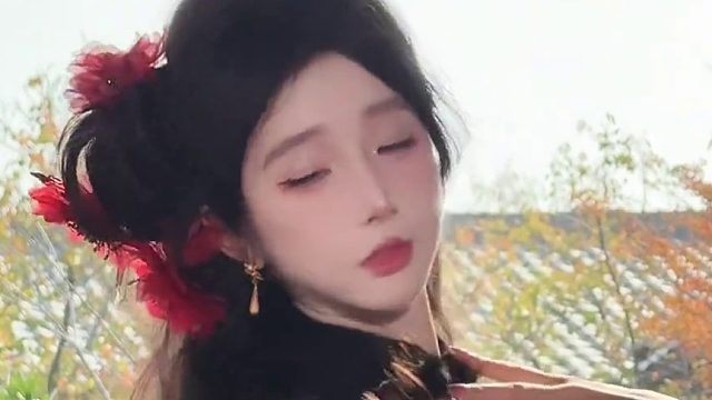 柔是东方骨，姿是心无拘