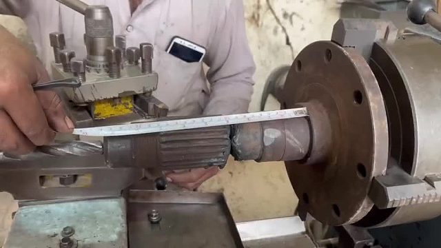 维修拖拉机半轴全过程