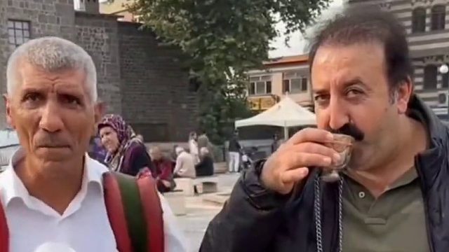 街头流动咖啡摊也不知道好不好喝