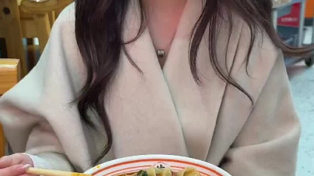 欢迎广大朋友来石家庄品尝正宗安徽板面～