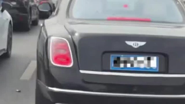 我就乐意抽这个，抽习惯了红塔山