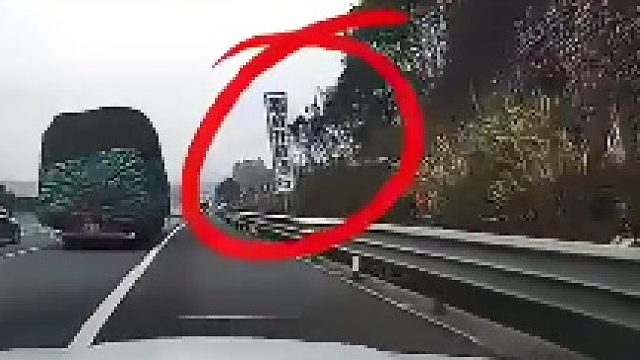 有素质的有几个走应急车道的