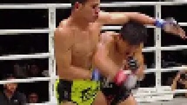 这就是实力上的碾压，一拳直接KO对手