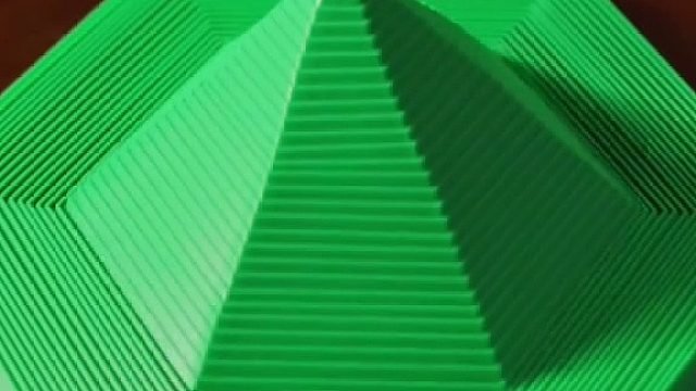 助眠界来了位真神。。。能在外网爆火确实有它的道理！3D打印机AD5X模型来自makerworld#全网热点共创计划#