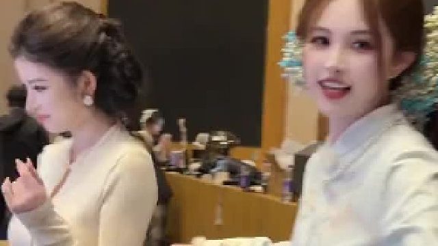 年轻的时候，这些美女都哪去了。现在到处都是