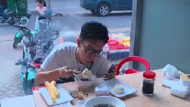 要是能多几个这样的服务员就好了