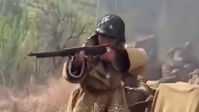 最后一下露馅了。看了半天