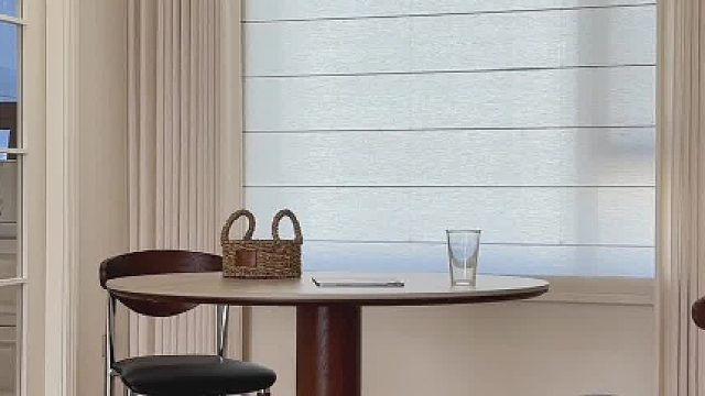 复古风小家，岩板实木圆桌承包所有氛围感