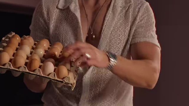 新鲜蛋黄意大利面，奶油和龙虾