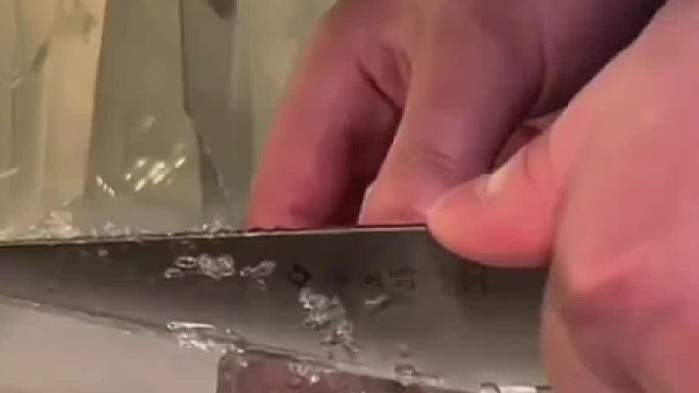 冰块不仅解压价钱也会翻倍