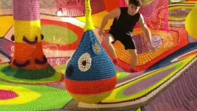 成人爬网迷宫玩的时间越长越压抑