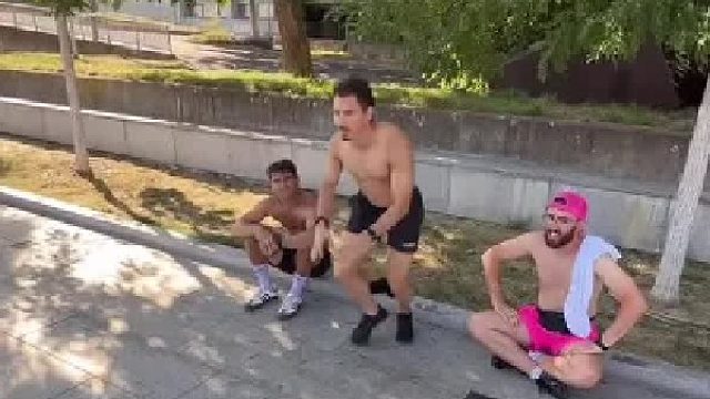 这个世界我们只来一次，不妨大胆一点