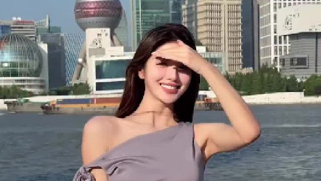 请你再靠近我一点点