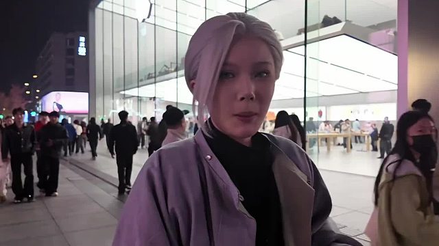 在杭州，不同行业的年轻人赚一万块钱需要多久？