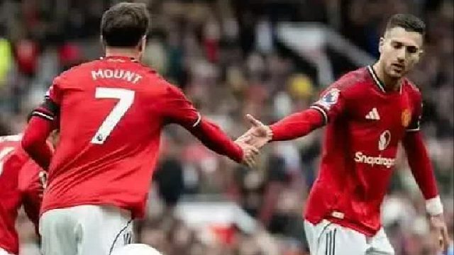 谁说曼联崩盘了？ 全英超都看走眼了！